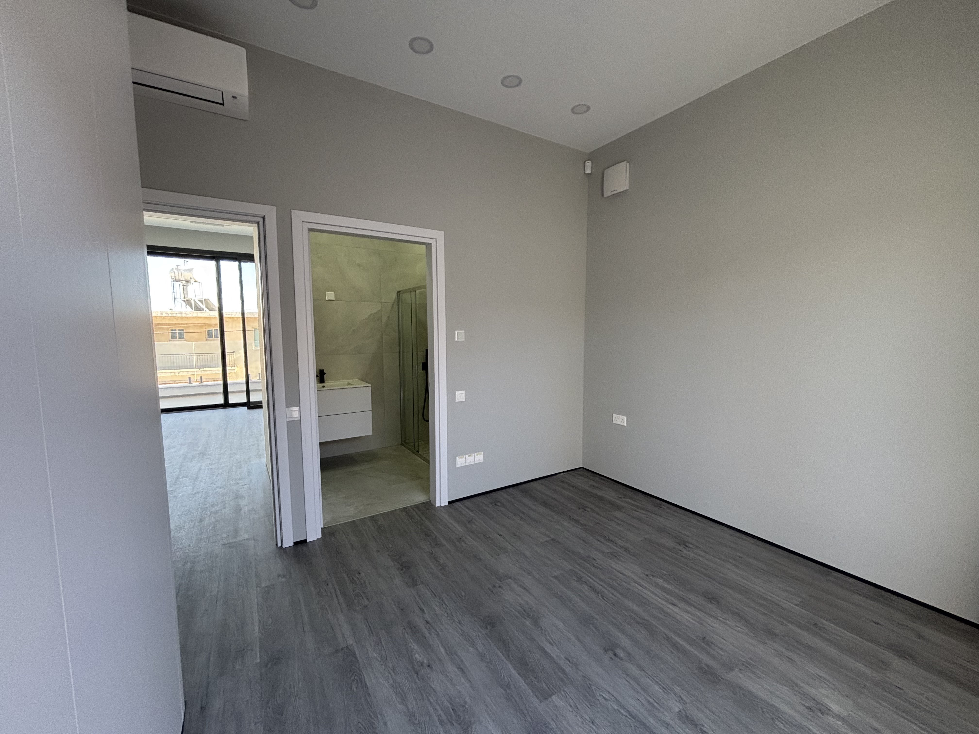 2 BR Apartment in Agios Athanasios, Limassol photo 5