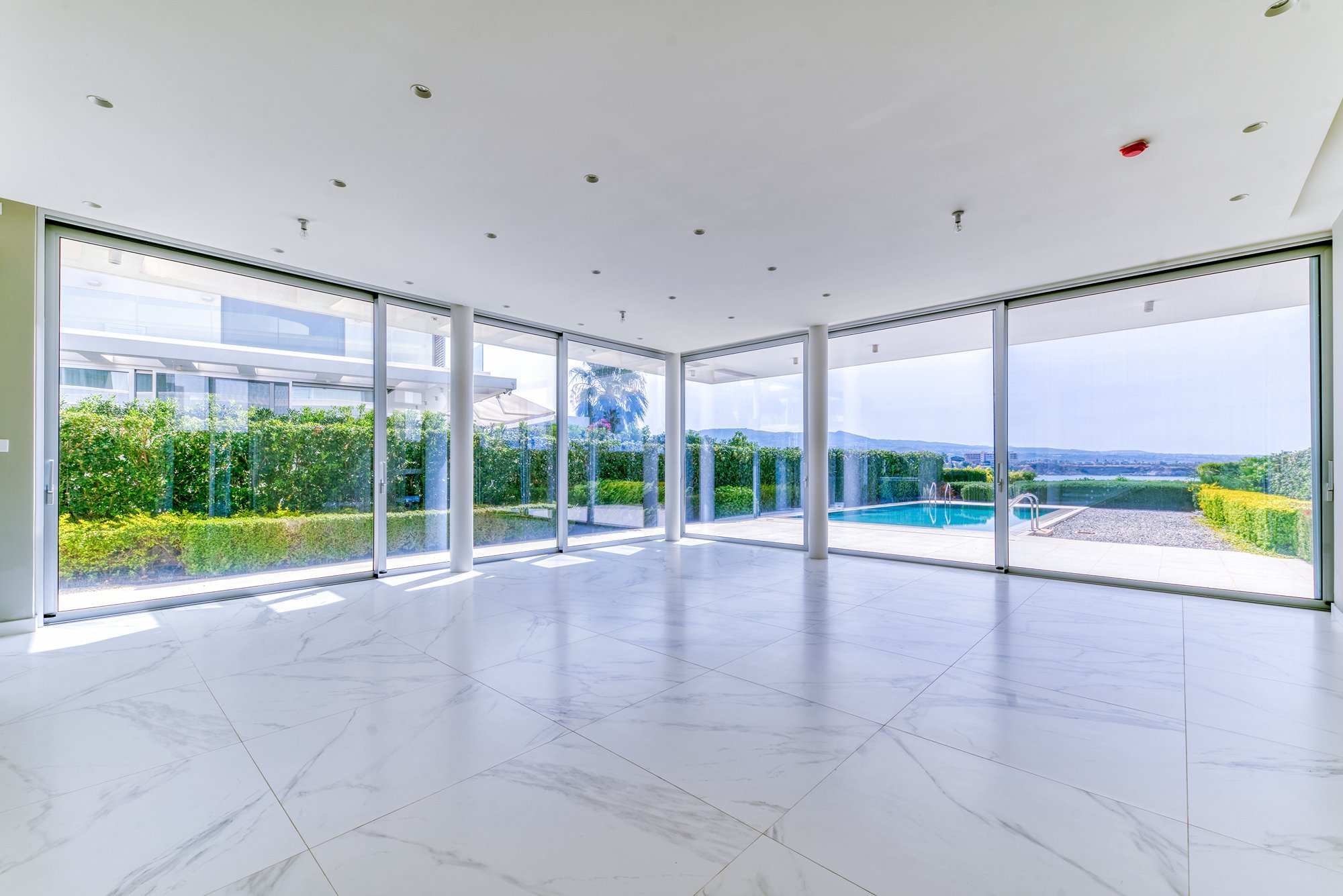 5 BR Luxury Villa in Pegeia, Paphos photo 8