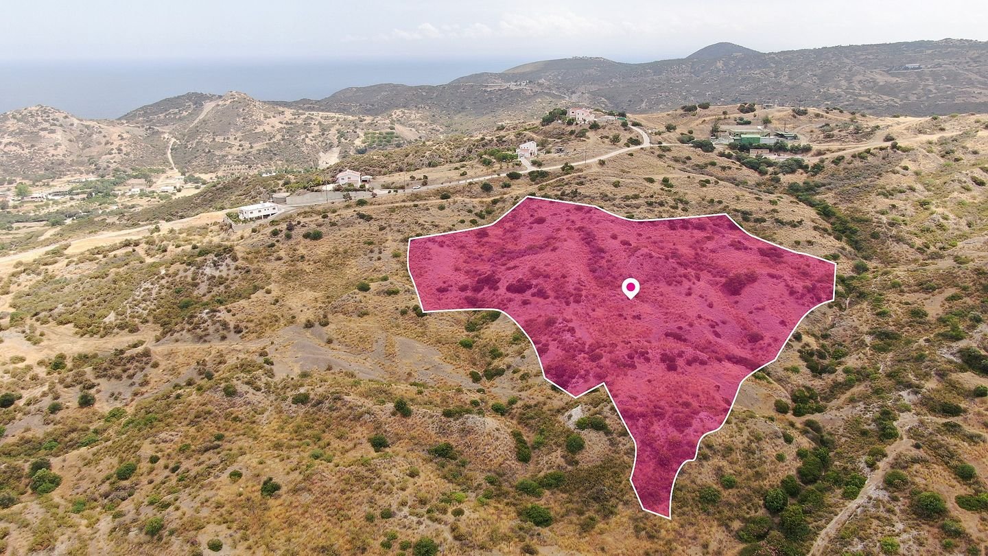Agricultural field in Gerakaki, Kato Pyrgos, Nicosia photo 4