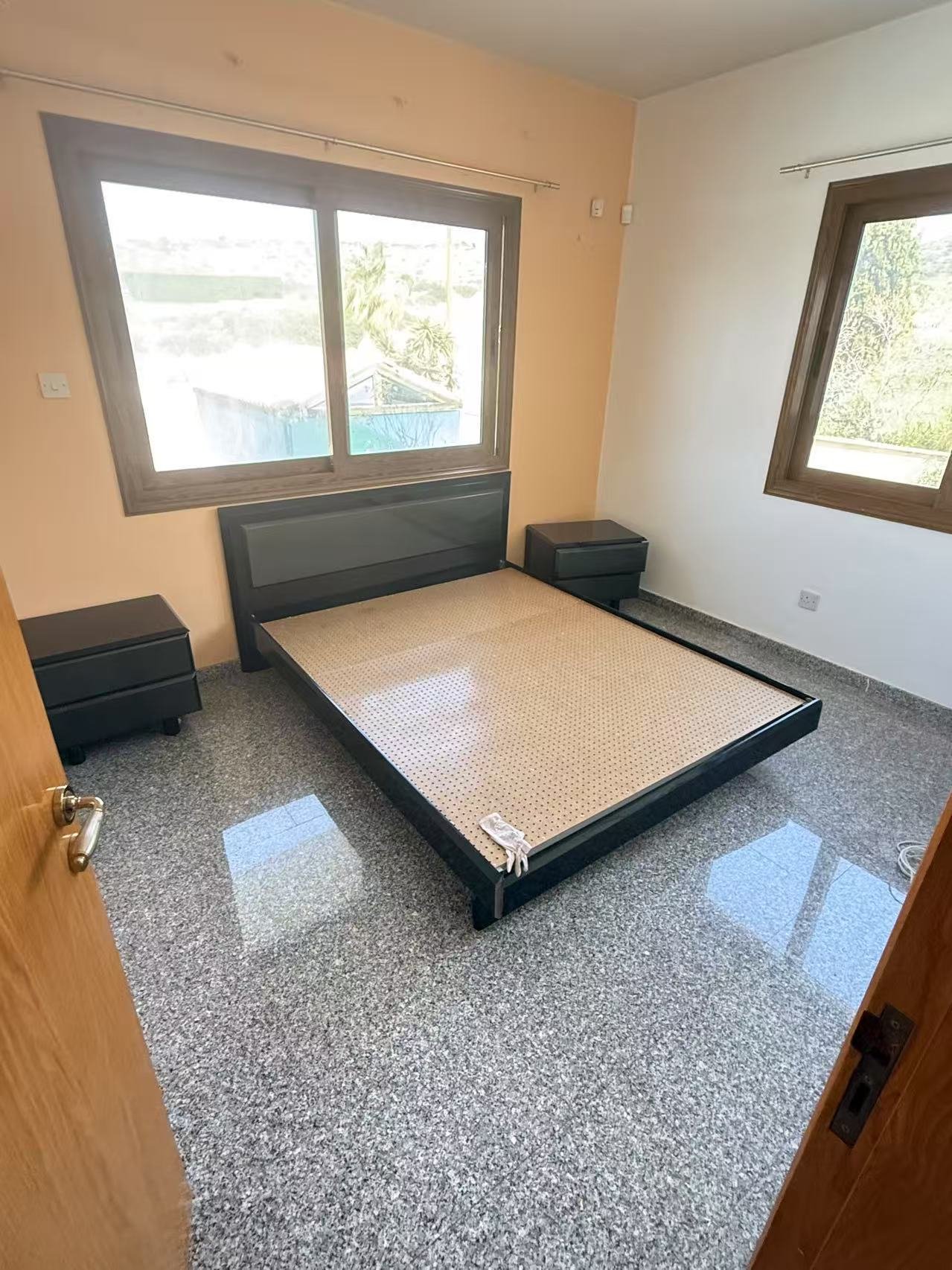 4 BR Villa in Mouttagiaka, Limassol photo 8