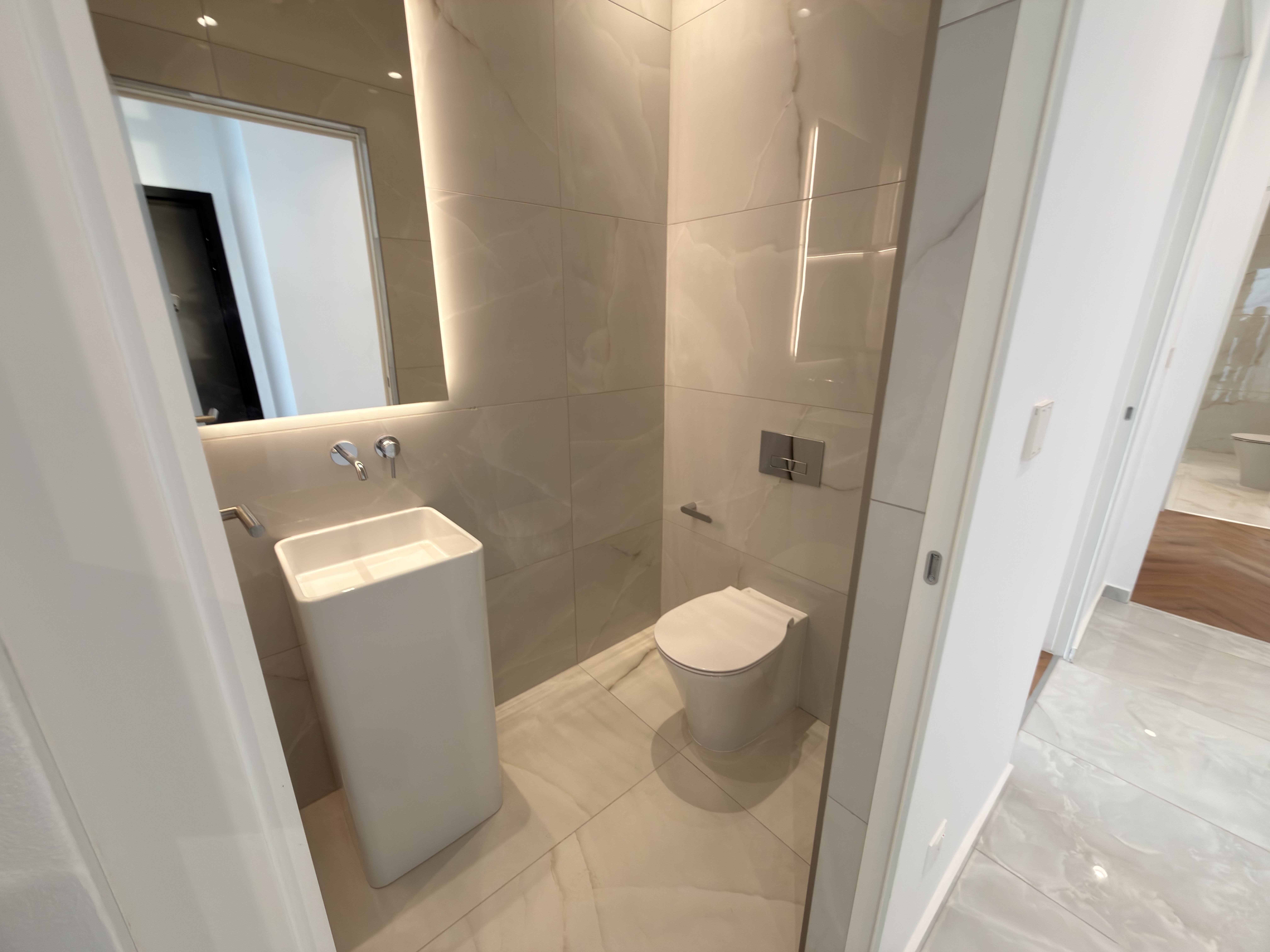 2 BR Apartment in Agios Tychonas, Limassol photo 12