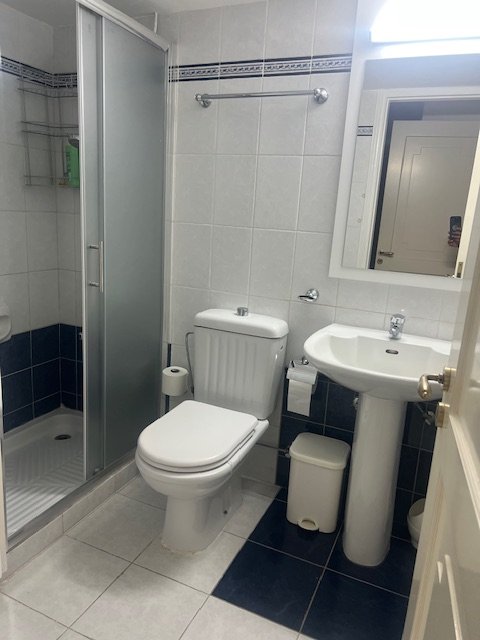 4 BR Apartment in Agios Tychonas, Limassol photo 14