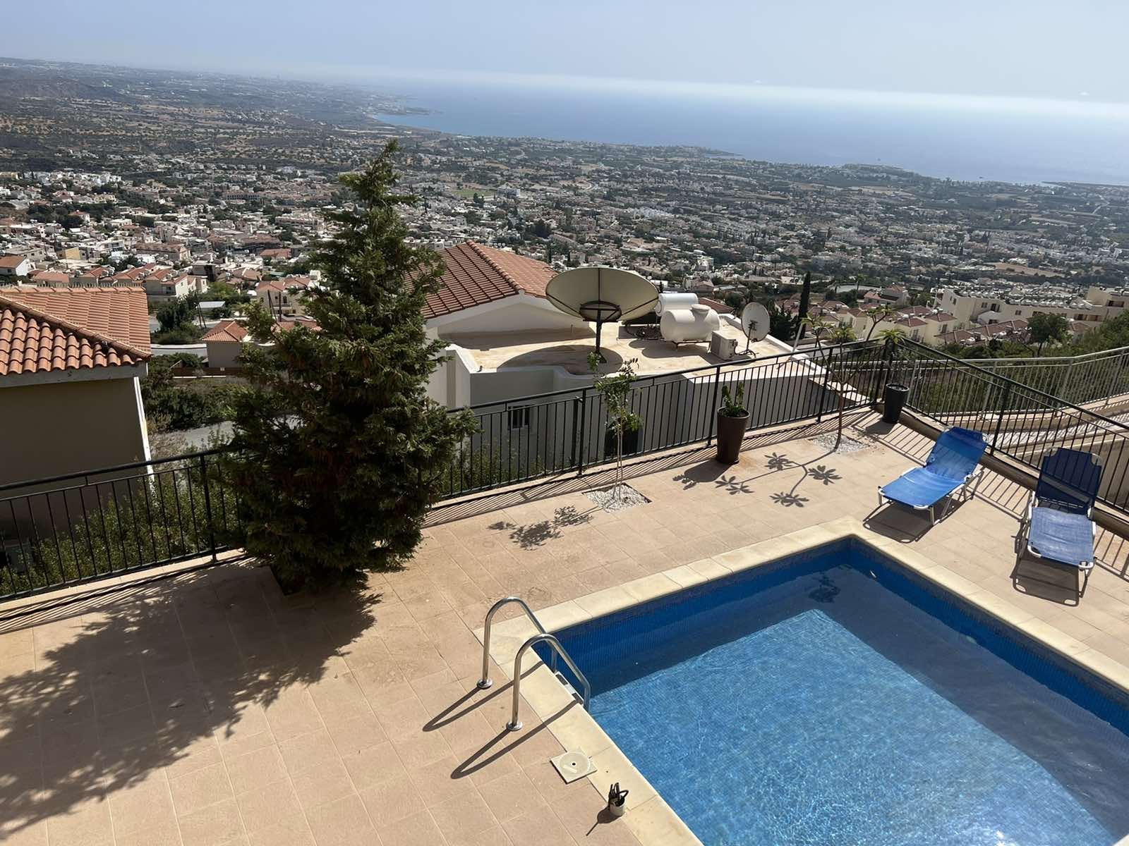 6 BR Villa in Pegeia, Paphos photo 18