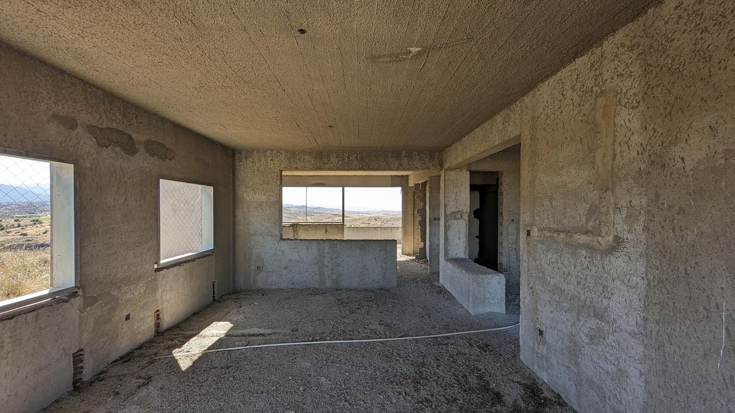 Incomplete house located in Kato Moni, Nicosia photo 11