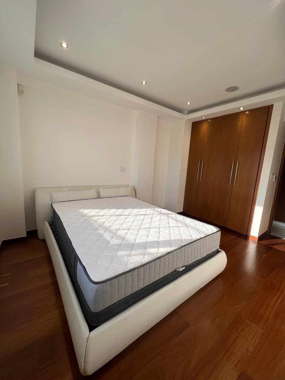 4 BR Luxury Apartment in Potamos Germasogeias, Limassol photo 13