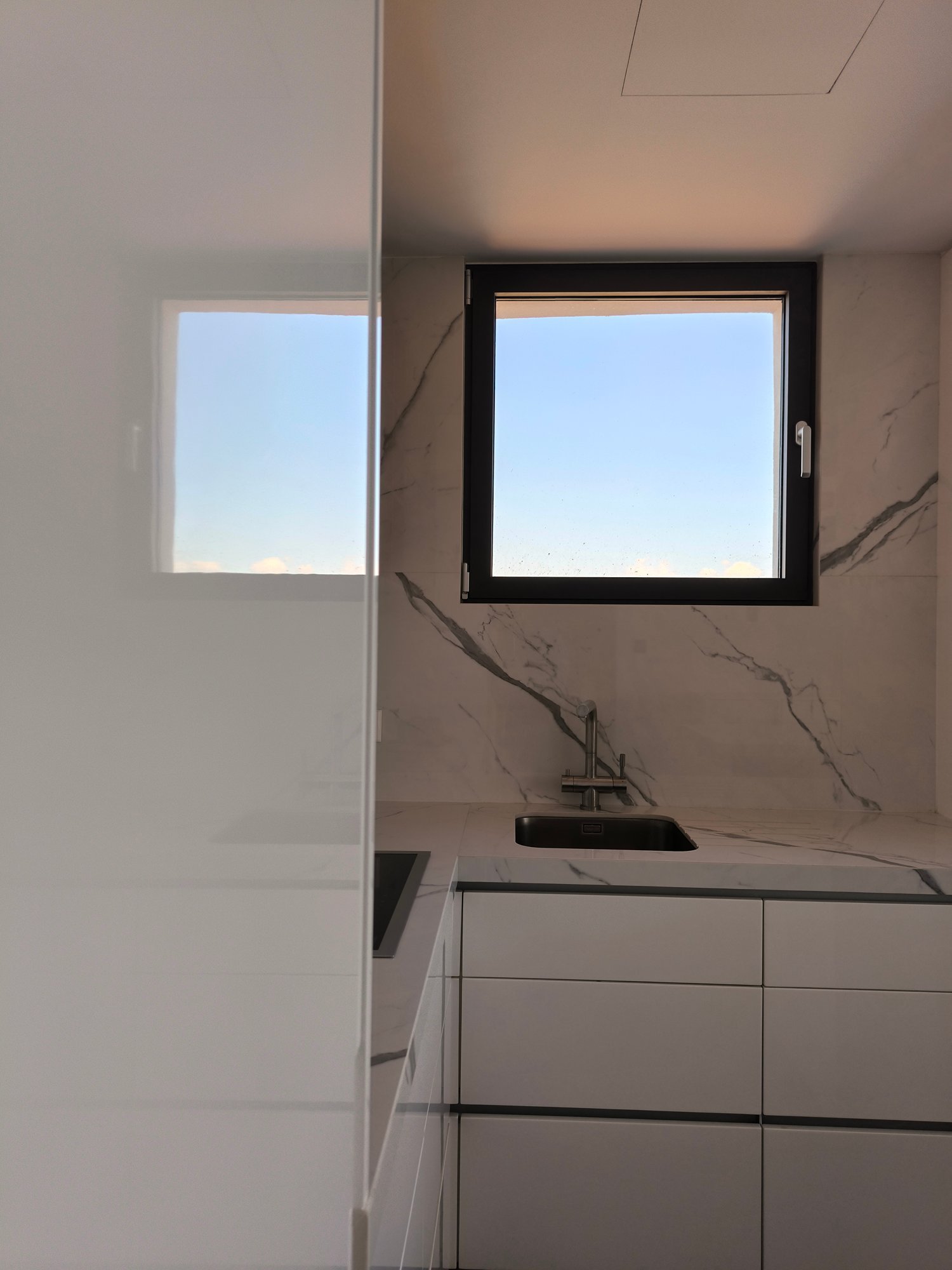 3 BR Duplex in Harbor, Larnaca photo 10