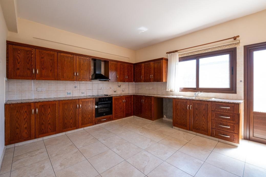 3 bedroom upper house in Agios Theodoros, Larnaca photo 13