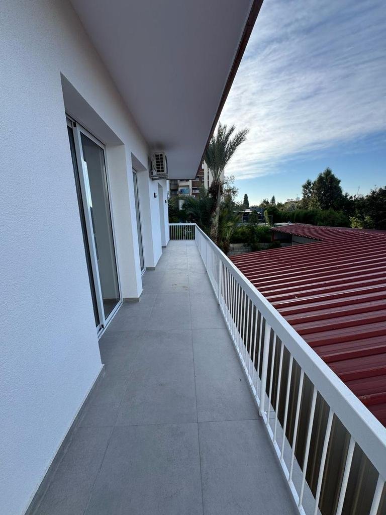 Fully renovated Office in Agios Georgios, Limassol photo 21