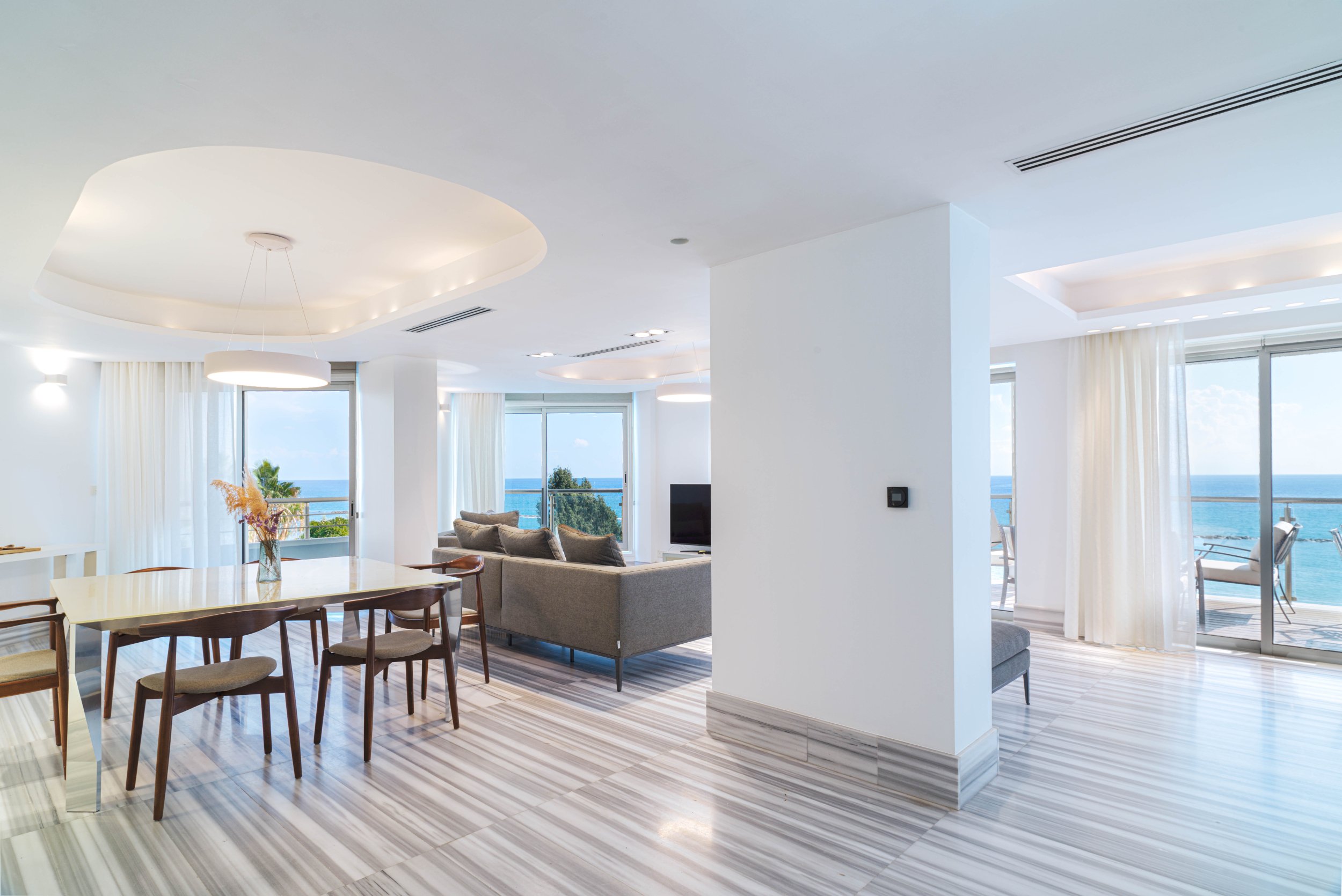 3 BR Apartment in Germasogeia, Limassol photo 3