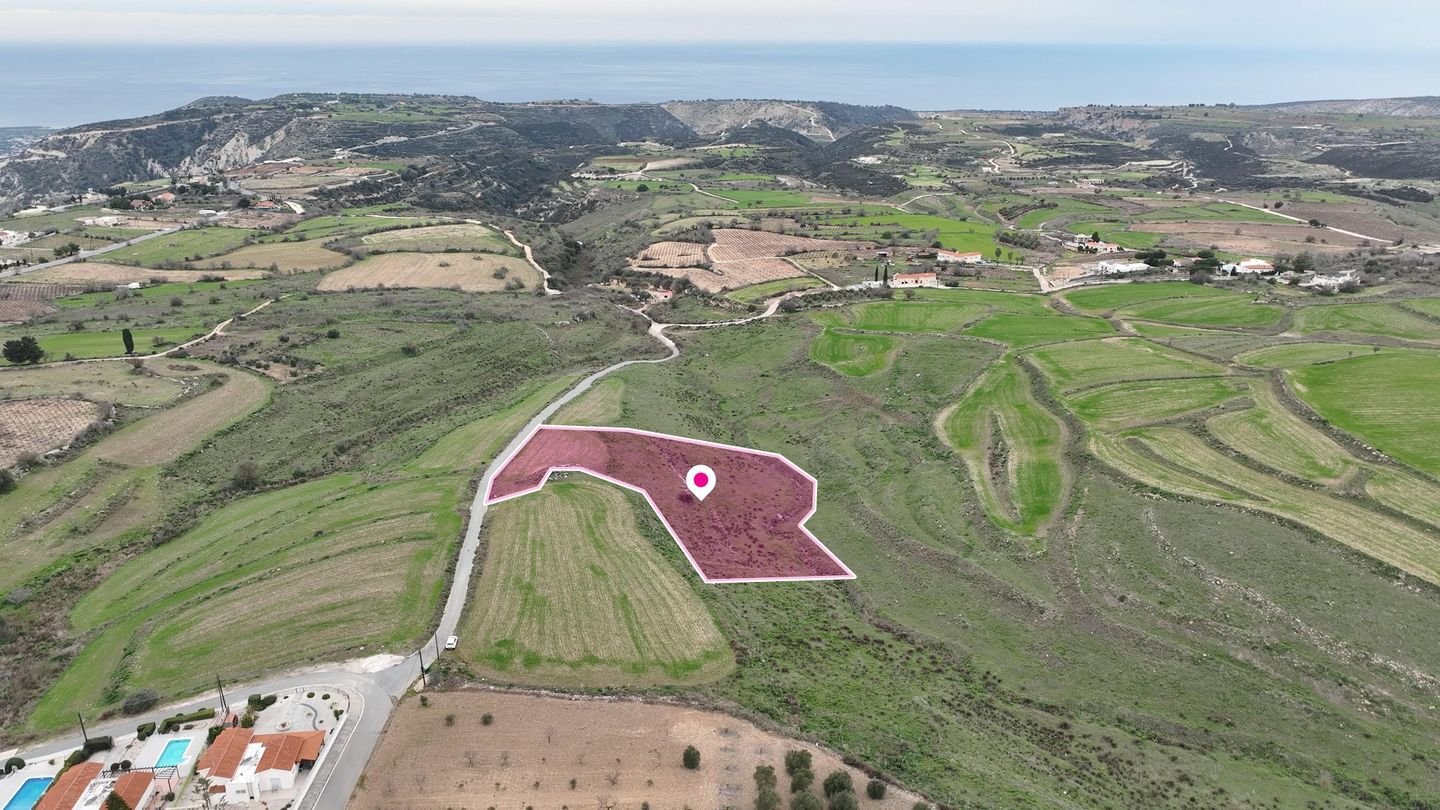 Touristic/Protection Zone Field in Kathikas, Paphos photo 3