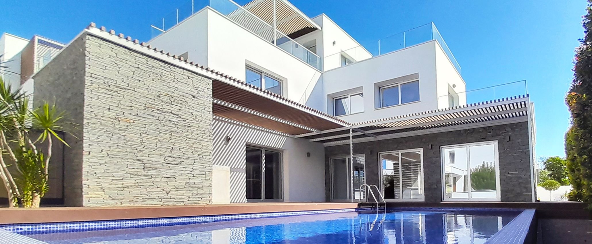 4 BR Villa in Geroskipou, Paphos photo 2