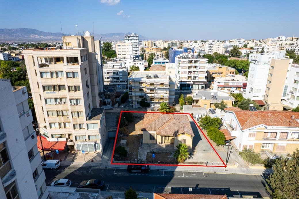 Commercial plot in Agios Antonios, Nicosia photo 1