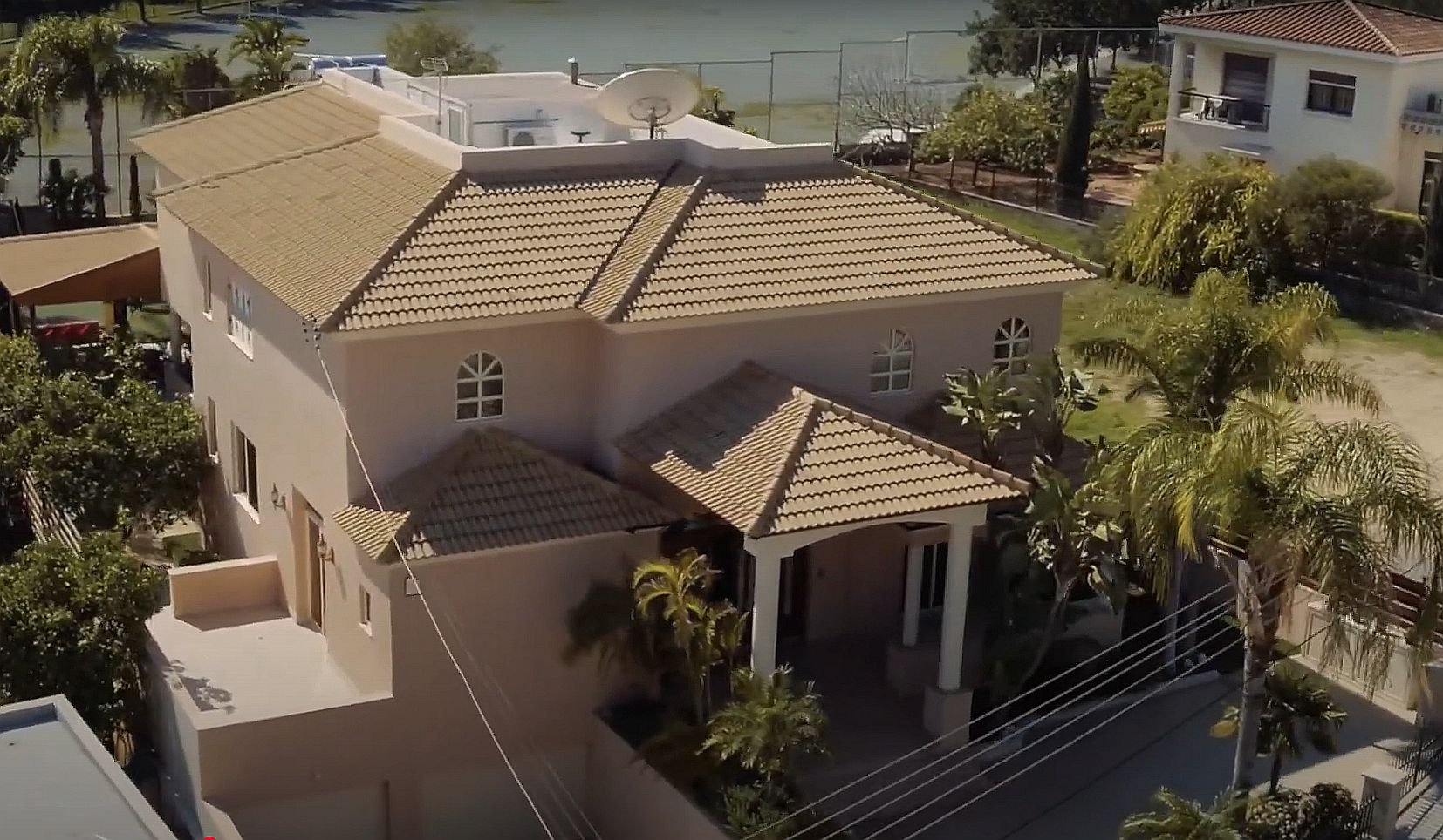 5 BR Luxury Villa in Germasogeia, Limassol photo 2