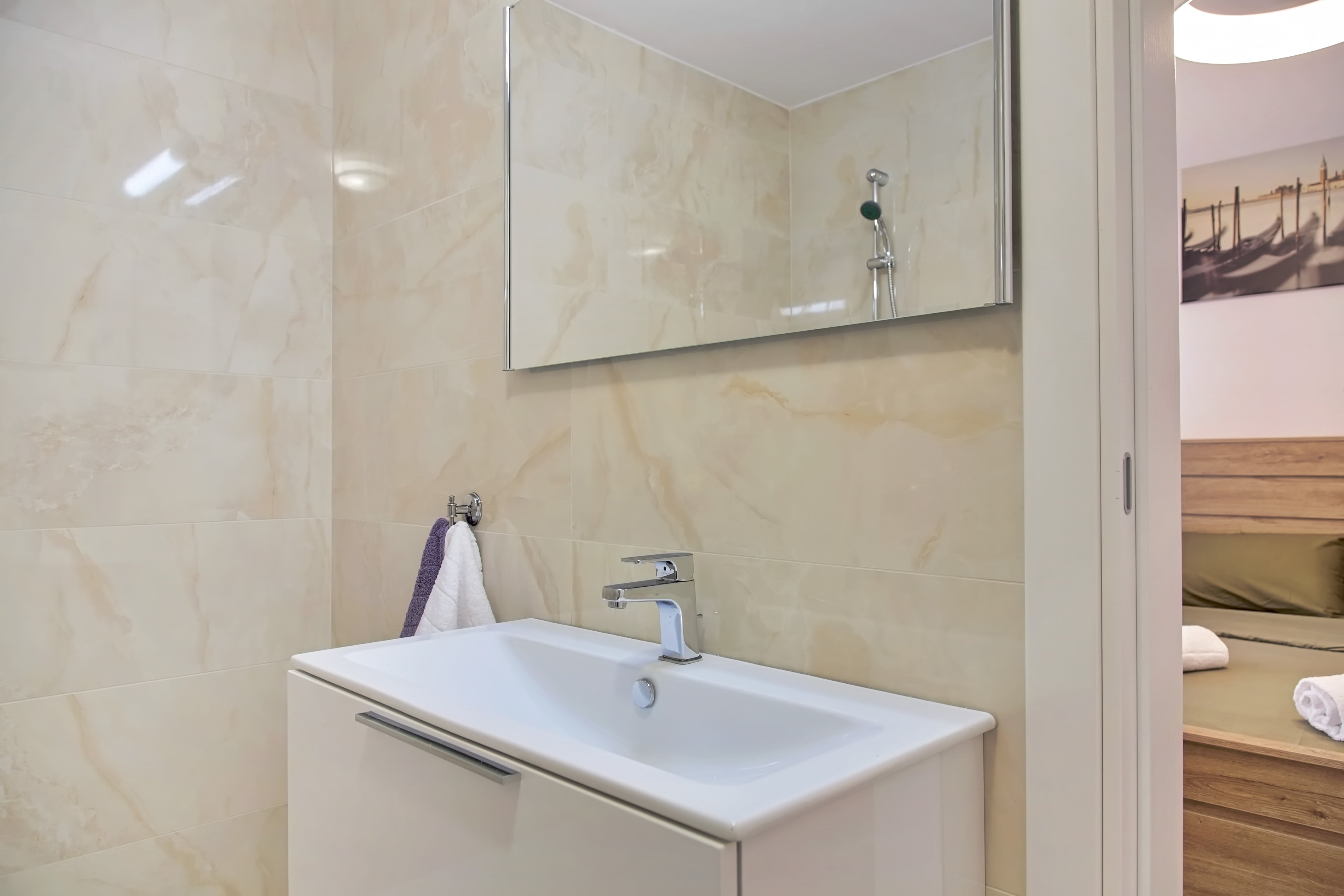 4 BR Villa in Potamos Germasogeia, Limassol photo 17