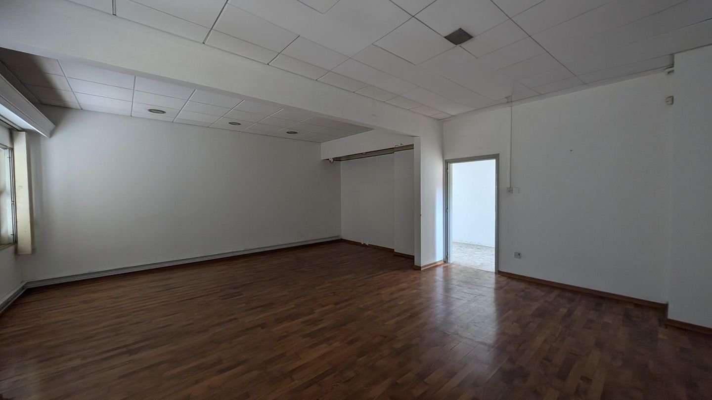 Building with Showroom in Kaimakli, Nicosia photo 41