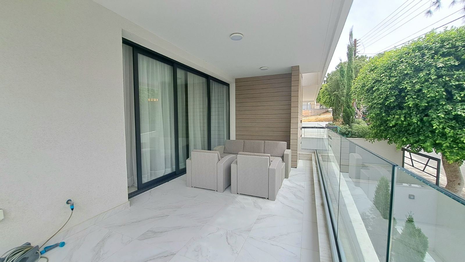 2 BR Apartment in Germasogeia, Limassol photo 8