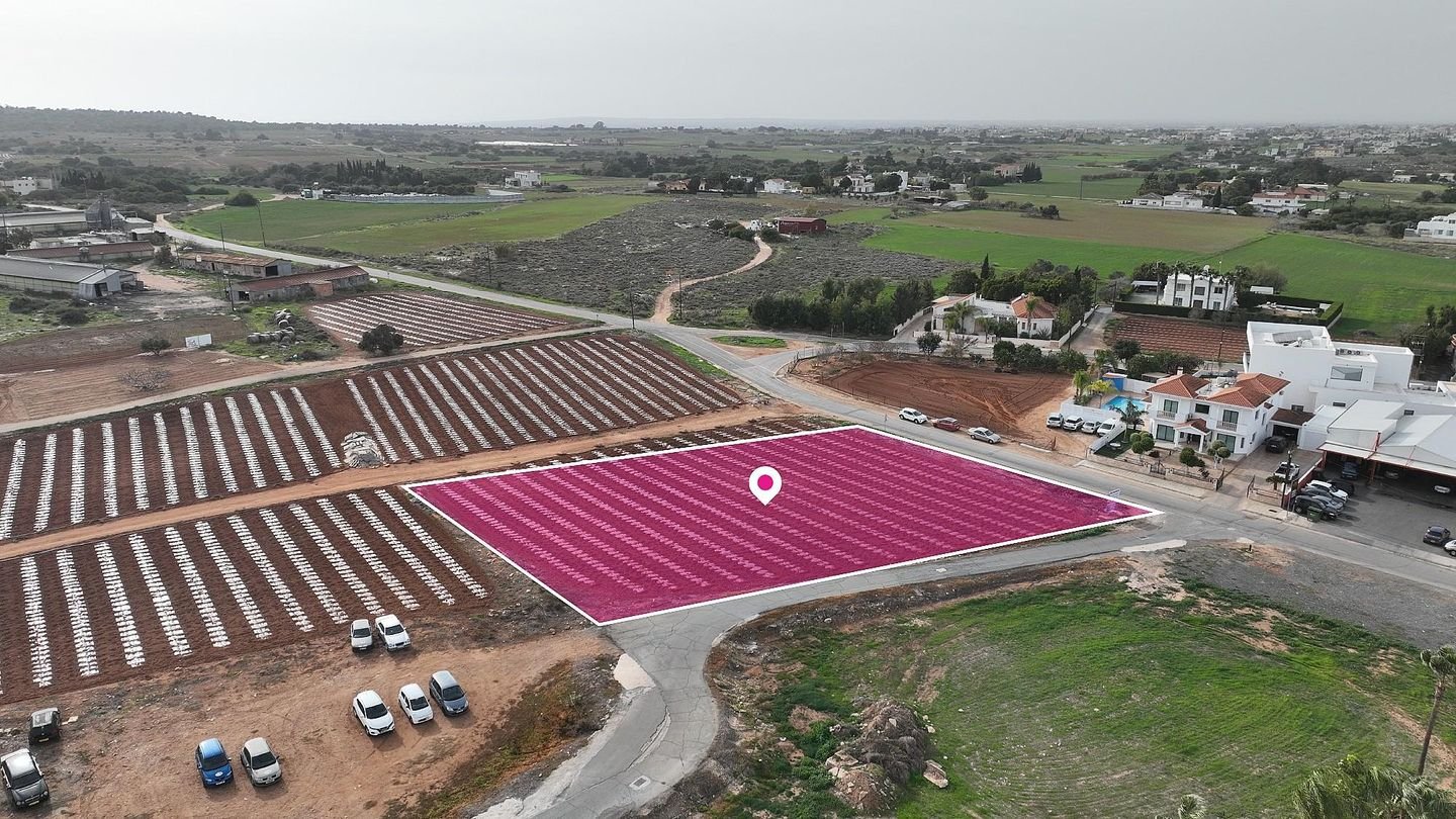 17% Share of a Residential field in Paralimni, Famagusta photo 2